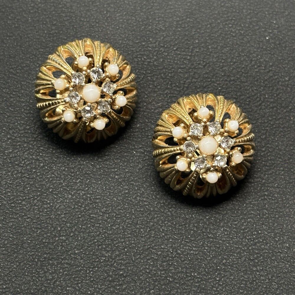 Vintage Ciner Milk Glass Rhinestone Clip Earrings Gold Tone Dome